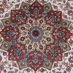 Tapis en soie fait à la main