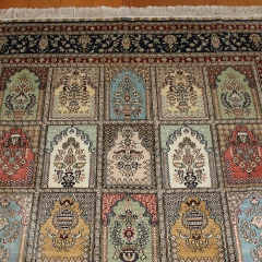 Tapis en soie fait à la main
