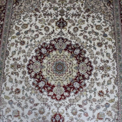Tapis en soie fait à la main
