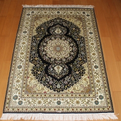 Tapis en soie fait à la main