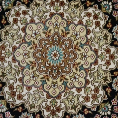 Tapis en soie fait à la main
