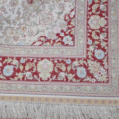 Tapis en soie fait à la main