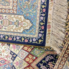 tapis persan en soie