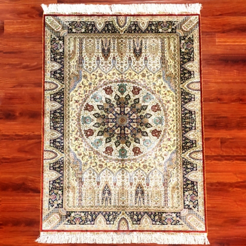 tapis persan en soie