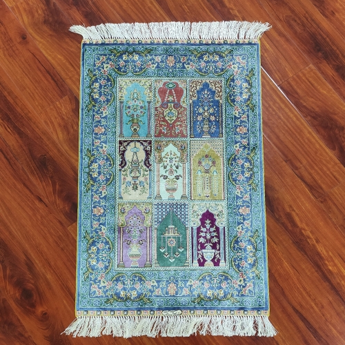шелковый персидский ковер