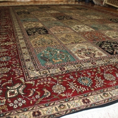 Tapis en soie fait à la main