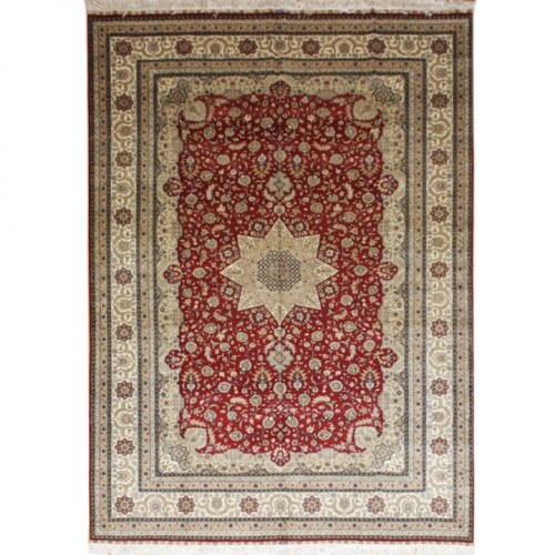 Tapis en soie fait à la main
