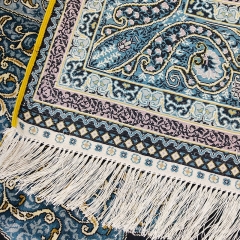 Tapis en soie fait à la main