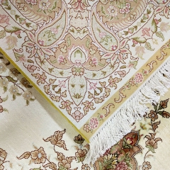 Tapis en soie fait à la main