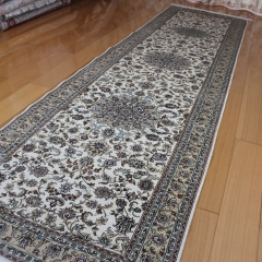 Tapis en soie fait à la main