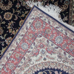 Tapis en soie fait à la main