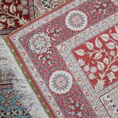 Tapis en soie fait à la main