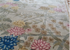 Tapis en soie noué à la main