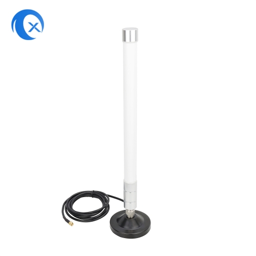 2.4 GHz fiberglass antenna, N plug, 3 dBi gain