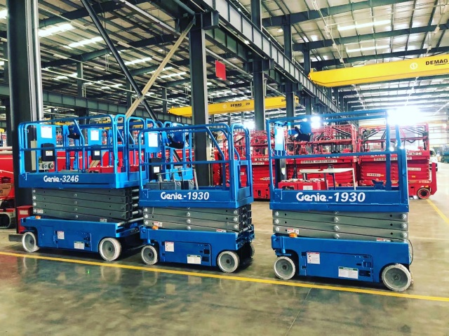 2016 Genie GS1930 Scissor Lift 6 m