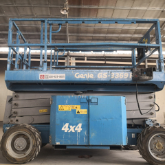 2015 Genie 3369RT scissor lift