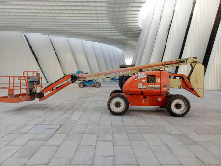 2015 JLG 600AJ 4WD Boom Lift