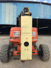 2015 JLG 600AJ 4WD Boom Lift