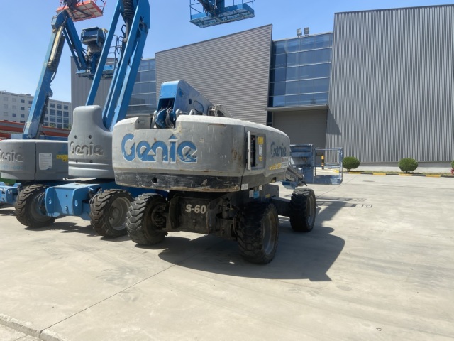 2016 Genie S60 Boom Lift