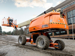 JLG 670SJ Series  telescopic boom lifts