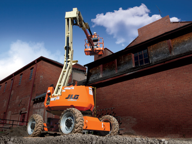 JLG 340AJ ARTICULATING BOOM LIFT