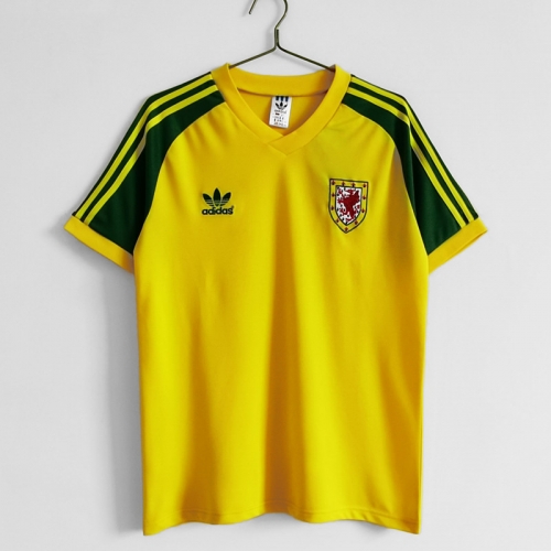 1982 Retro Version Wales Away Yellow Thailand Soccer Jersey AAA-C1046/2011