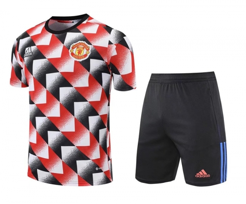 2022/23 Manchester United Pink & Black Thailand Soccer Training Uniform-418