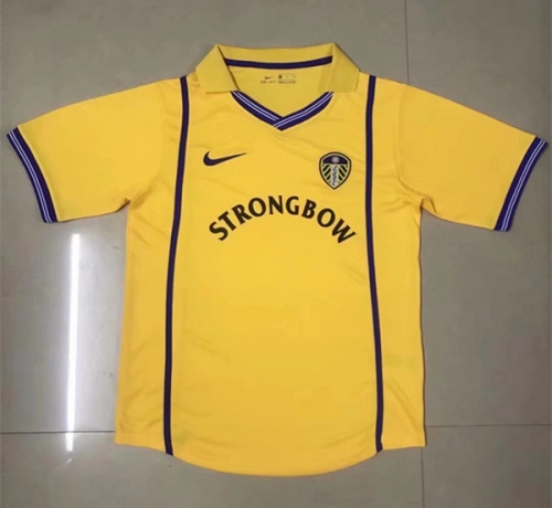 01-02 Retro Version Leeds United Away Yellow Thailand Soccer jersey AAA-522