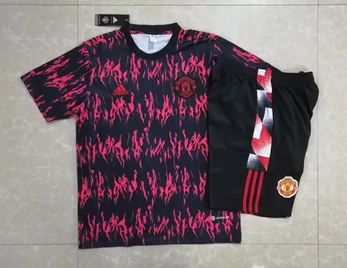 2022/23 Manchester United Red & Black Shorts-Sleeve Thailand Soccer Tracksuit Uniform-815
