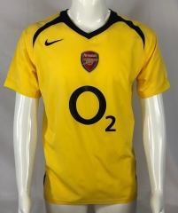 05-06 Retro Version Arsenal Away Yellow Thailand Soccer Jersey AAA-503/1041/811