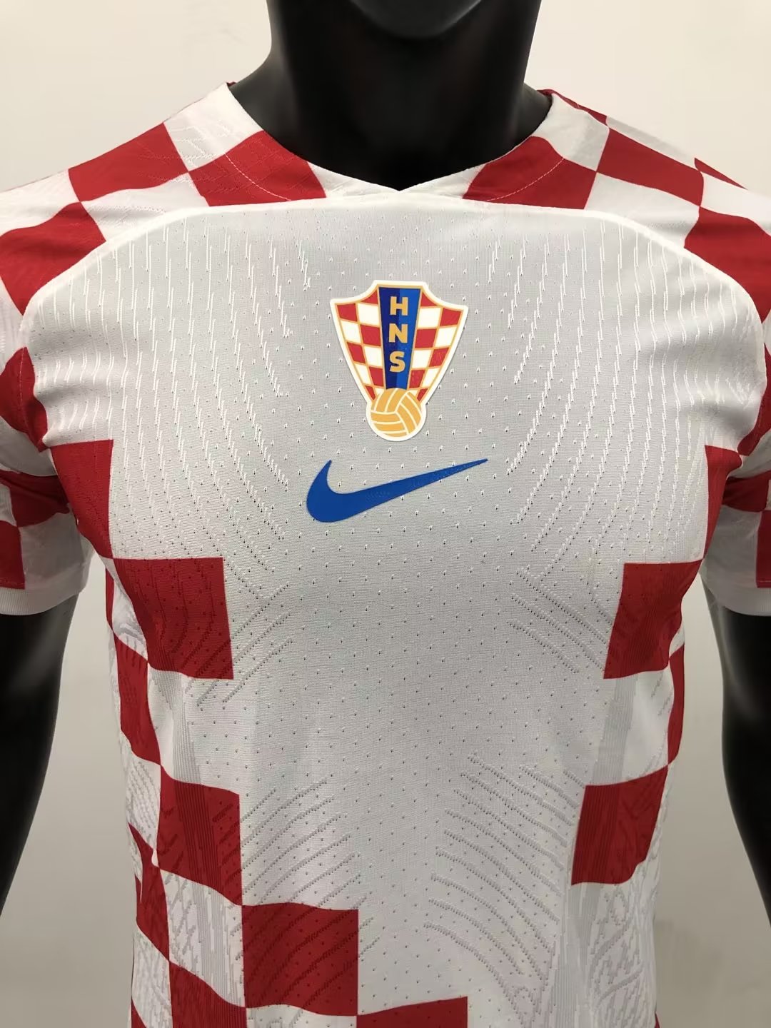 Player Version 2022 World Cup Croatia Home White & Red Thailand Soccer ...