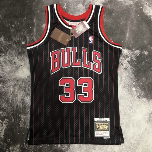 96 Season SW Hot Press Chicago Bull NBA Black #33 Jersey-311