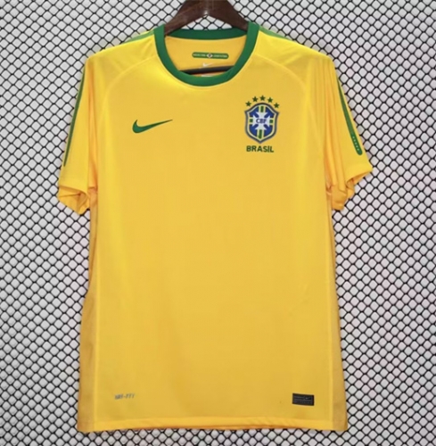 2010 Retro Version Brazil Home Yellow Soccer Thailand Jersey AAA-905/2041