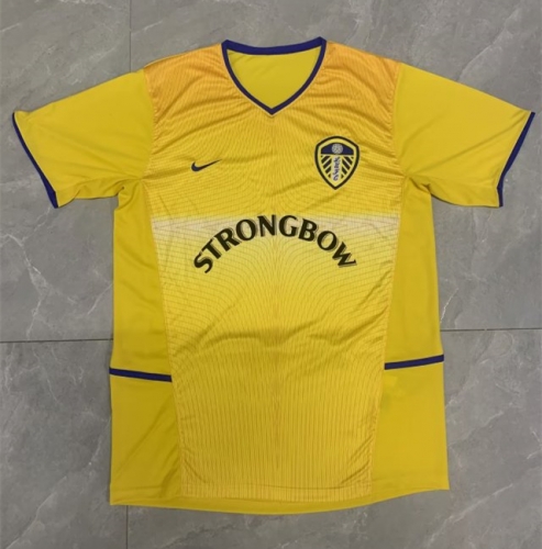 02-03 Retro Version Leeds United Away Yellow Thailand Soccer jersey AAA-1041