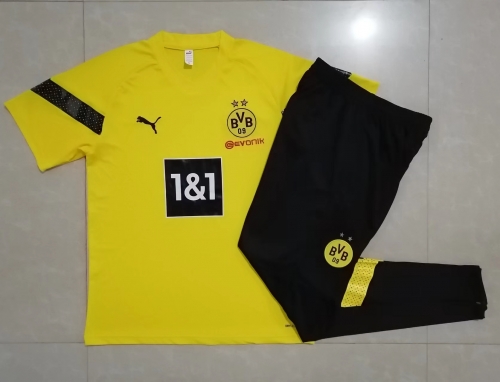 2022/23 Borussia Dortmund Yellow Shorts-Sleeve Thailand Soccer Jersey Uniform-815