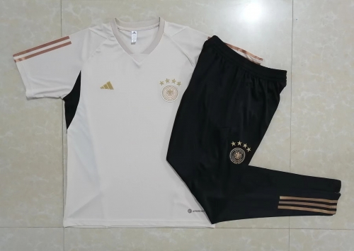 2022/23 Germany Light Gray Shorts-Sleeve Thailand Soccer Uniform-815