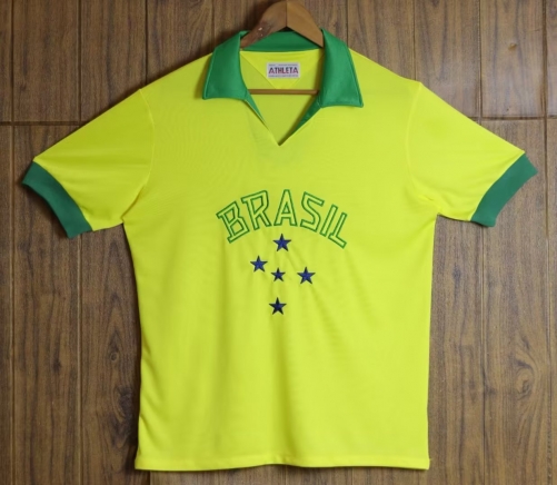 1958 Retro Version Brazil Home Yellow Soccer Thailand Jersey AAA-601/313