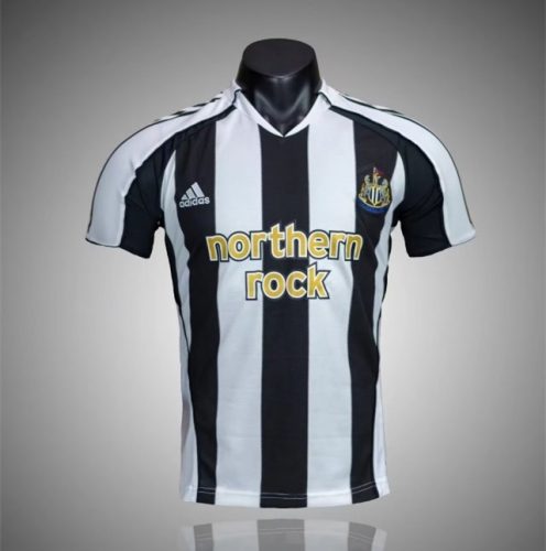 2005-2006 Retro Version Newcastle United Home Black & White Thailand Soccer Jersey AAA-1041