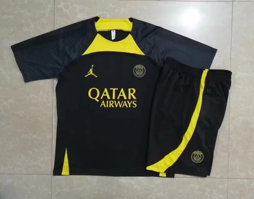 2023/24 Paris SG Black Shorts-Sleeve Tracksuit Soccer Uniform-815