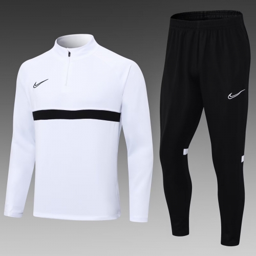 Nike 2022/23 White Tracksuit Uniform-411