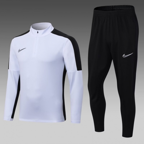 2022/23 White Soccer Tracksuit Uniform-411