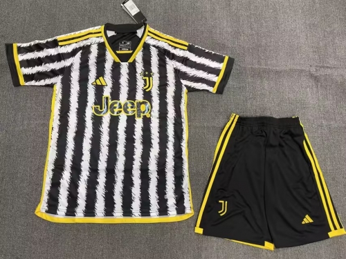 2023/24 Juventus Home Black & White Soccer Uniform-36/315/516