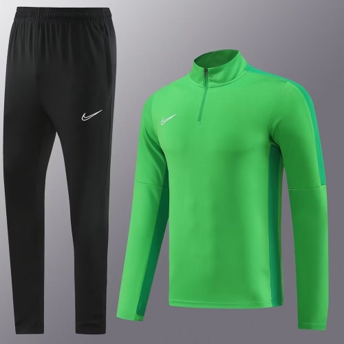 #NB05 2023/24 Nike Green Soccer Tracksuit Uniform-LH