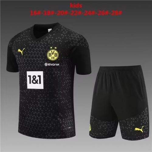 2023/24 Borussia Dortmund Black Shorts-Sleeve Kids/Youth Thailand Soccer Tracksuit Uniform-801