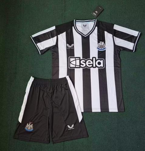 2023/24 Newcastle United Home White & Black Soccer Uniform-SKE