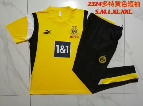 2023/24 Borussia Dortmund Yellow Shorts-SleeveThailand Soccer Tracksuit Uniform-815