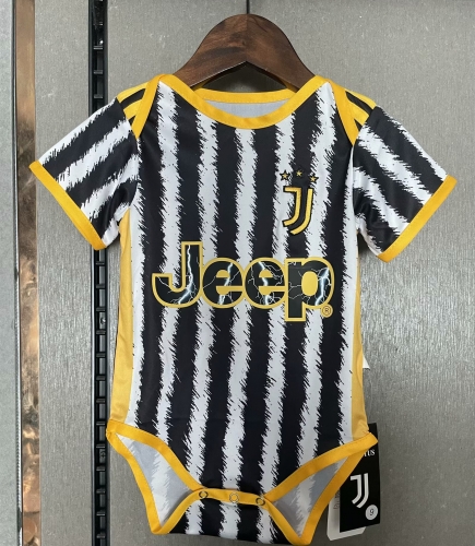 (Size 9/12 )2023/24 Juventus Home Black & White Baby Soccer Uniform-308