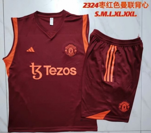 2023/24 Manchester United Maroon Shorts-Sleeve Soccer Tracksuit Uniform-815