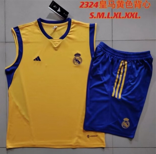 2023/24 Real Madrid Yellow Shorts-Sleeve Soccer Tracksuit Vest Uniform-815