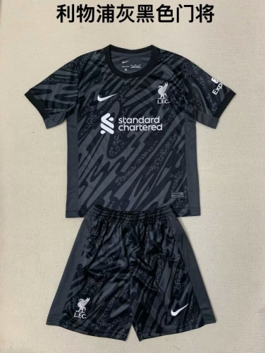 2024/25 Liverpool Goalkepeer Black & Gray Thailand Soccer Uniform-208